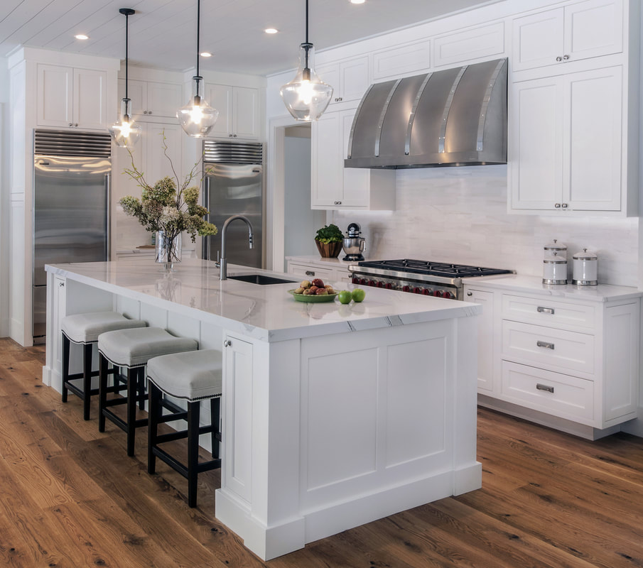 Platinum line kitchen cabinets by Medallion Cabinetry at Lakeville Kitchen and Bath of Lindenhurst and Smithtown. See custom and semi custom cabinets for sale at our massive showrooms. 